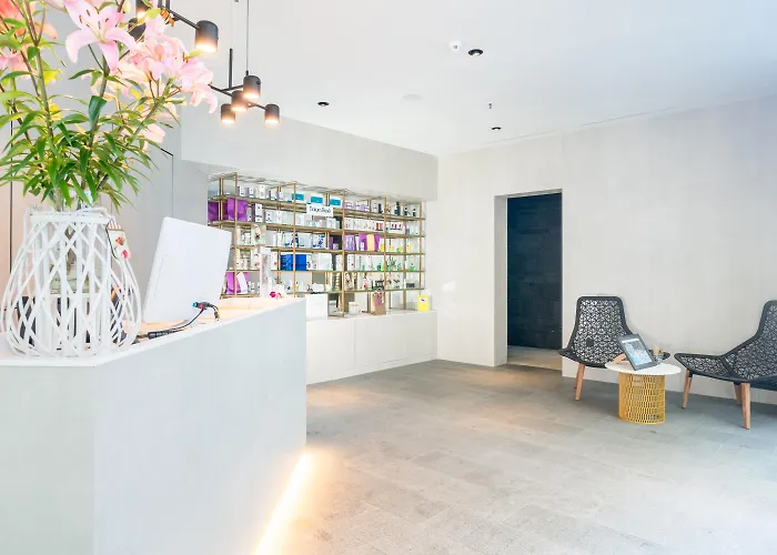 酒店 尼瓦利亚花园酒店 阿德耶