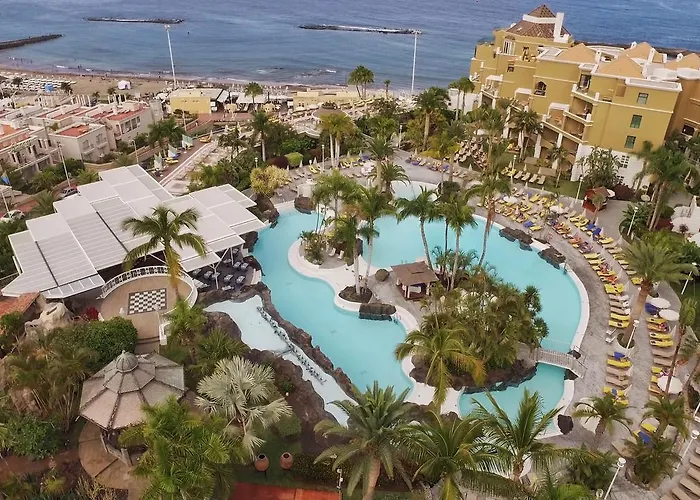 尼瓦利亚花园酒店 5* 阿德耶