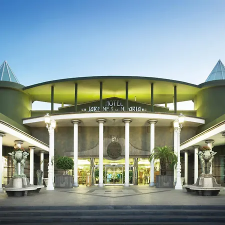 尼瓦利亚花园酒店