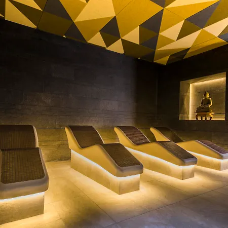 Adrian Jardines De Nivaria Costa Adeje (Tenerife)