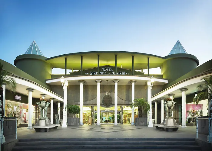 Adrian Jardines De Nivaria