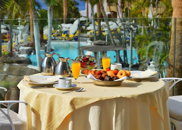 Adrian Jardines De Nivaria 5* אדחה