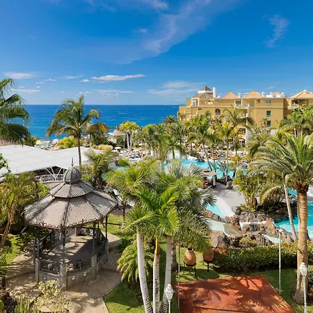 ハルディネス デ ニヴァリア ホテル