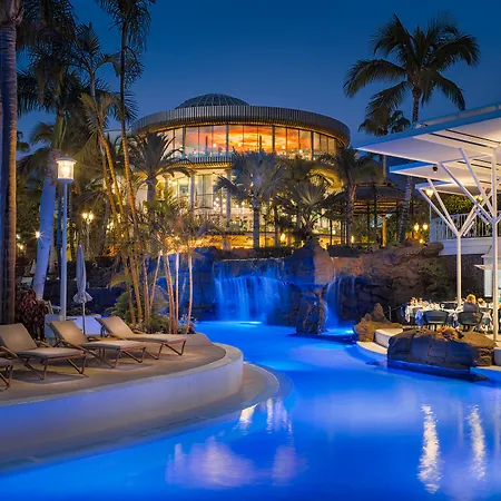 ハルディネス デ ニヴァリア アデヘ