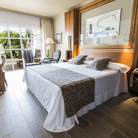 ハルディネス デ ニヴァリア アデヘ