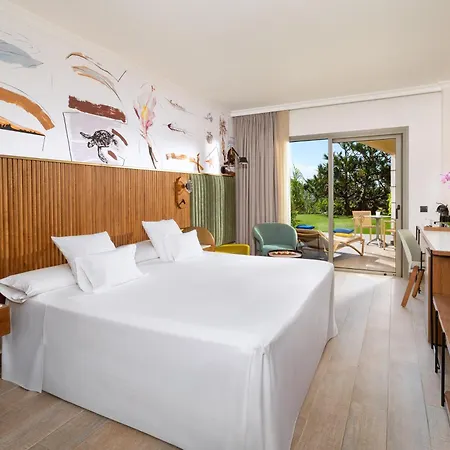 Adrian Jardines De Nivaria Otel