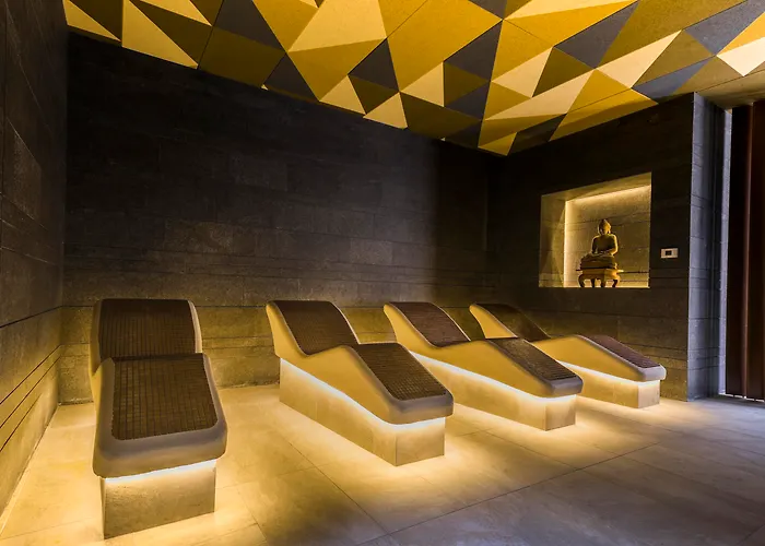 Adrián Jardines De Nivaria Costa Adeje (Tenerife)